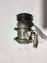 Load image into Gallery viewer, AC COMPRESSOR JAGUAR XJ8 XK8 1998 98 99 00 01 02 03 - MM2855438