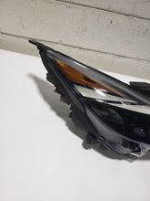 Load image into Gallery viewer, Headlight Lamp Assembly Hyundai Elantra 2021 - MM2857294