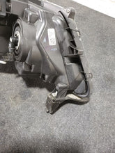 Load image into Gallery viewer, HEADLIGHT LAMP ASSEMBLY Honda Odyssey 14 15 16 17 Left - MM2860194