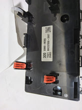 Load image into Gallery viewer, Temperature Controls Toyota Sienna 2021 - MM2862557