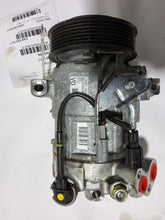 Load image into Gallery viewer, AC Compressor Nissan Frontier 2022 - MM2865827