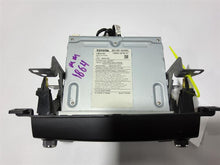 Load image into Gallery viewer, Radio RAV4 2017 - MM2866057