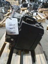 Load image into Gallery viewer, Transmission Buick Enclave 2018 - MM2868834