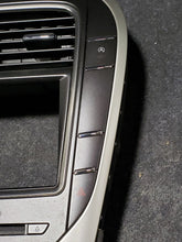 Load image into Gallery viewer, Radio NAUTILUS 2019 - MM2869444