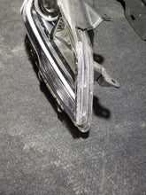 Load image into Gallery viewer, Headlight Lamp Assembly Hyundai Sonata 2017 - MM2870331
