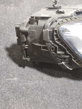 Load image into Gallery viewer, Headlight Lamp Assembly AUDI Q7 2017 - MM2871131