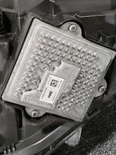 Load image into Gallery viewer, Headlight Lamp Assembly GRAND CHEROKEE 2014 - MM2873182