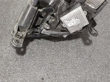 Load image into Gallery viewer, Headlight Lamp Assembly GRAND CHEROKEE 2014 - MM2873182
