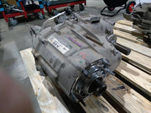 Load image into Gallery viewer, Transfer Case SILVERADO 1500 PICKUP 2019 - MM2875337