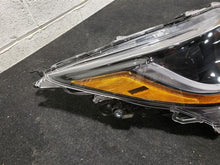 Load image into Gallery viewer, HEADLIGHT LAMP ASSEMBLY Toyota Corolla 2020 20 Right - MM2888640