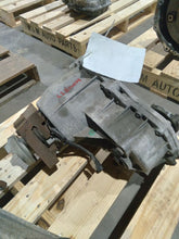 Load image into Gallery viewer, TRANSFER CASE Cadillac CTS 10 11 12 13 14 - MM2888932