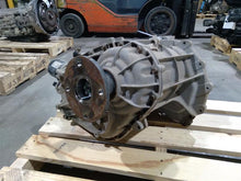 Load image into Gallery viewer, Transfer Case Nissan Titan XD 2019 - MM2910304