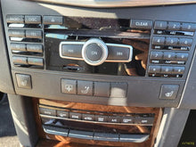 Load image into Gallery viewer, RADIO CONTROLS Mercedes-Benz E300 E350 E550 E63 2012 12 - MM2911073