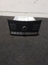 Load image into Gallery viewer, Radio MERCEDES CLS-CLASS 2016 - MM2917356