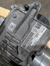 Load image into Gallery viewer, Transfer Case PORSCHE MACAN 2018 - MM2919829