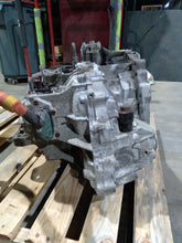 Load image into Gallery viewer, Transmission LEXUS RX450H 2010 - MM2922480