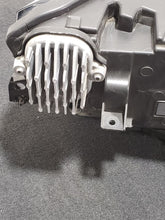 Load image into Gallery viewer, Headlight Lamp Assembly VOLVO S90 2018 - MM2923189