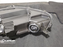 Load image into Gallery viewer, Headlight Lamp Assembly Ford Escape 2021 - MM2941566
