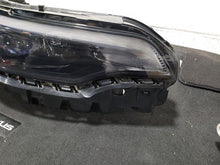 Load image into Gallery viewer, HEADLIGHT LAMP ASSEMBLY Jeep Cherokee 2019 19 2020 20 Right - MM2943334