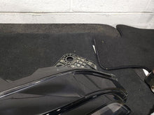 Load image into Gallery viewer, HEADLIGHT LAMP ASSEMBLY Jeep Cherokee 2019 19 2020 20 Right - MM2943334