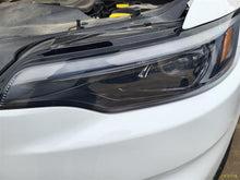 Load image into Gallery viewer, HEADLIGHT LAMP ASSEMBLY Jeep Cherokee 2019 19 2020 20 Left - MM2943335