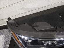 Load image into Gallery viewer, HEADLIGHT LAMP ASSEMBLY Hyundai Elantra 2019 19 2020 20 Right - MM2943566