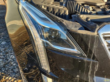 Load image into Gallery viewer, Headlight Lamp Assembly Cadillac XT5 2017 - MM2943670