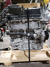 Load image into Gallery viewer, ENGINE MOTOR Santa Fe Sonata Sonata Hybrid Optima Sorento 15-19 2.4L VIN 3/F/B - MM2974801