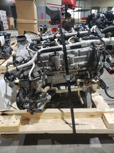 Load image into Gallery viewer, Engine Motor Chevrolet Volt 2017 - MM2983807
