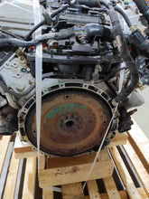 Load image into Gallery viewer, REAR AXLE SHAFT F-Type Vanden Pl XF XFR XJ XJL XJR XK XKR 10-15 Right - NW293627