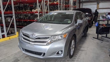Load image into Gallery viewer, FRONT CV AXLE SHAFT Toyota Venza 09 10 11 12 13 14 15 16 Right - NW298459