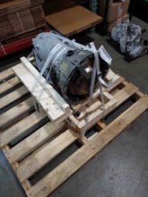 Load image into Gallery viewer, THROTTLE BODY Mercedes S600 SL600 CL600 2003 03 2004 04 2005 05 06 07 08 09 - 11 - NW302294