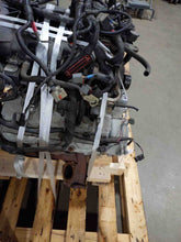 Load image into Gallery viewer, Carrier Assembly Chrysler Pacifica 2005 - NW304917