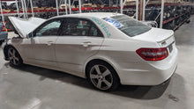Load image into Gallery viewer, TRANSMISSION Mercedes-Benz E350 E550 E63 2011 11 2012 12 AWD - NW480084