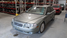 Load image into Gallery viewer, FRONT CV AXLE SHAFT Volvo S80 2004 04 2005 05 2006 06 Right - NW314132