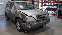 Load image into Gallery viewer, TRANSFER CASE Lexus RX300 1999 99 2000 00 01 02 03 - NW445197