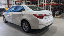 Load image into Gallery viewer, Steering Wheel Toyota Corolla 2016 - NW320864