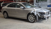 Load image into Gallery viewer, FRONT CV AXLE SHAFT Volvo C70 S80 V70 XC70 2007-2014 Right - NW321391
