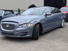 Load image into Gallery viewer, AC CONDENSOR F-Type Vanden Pl XF XFR XJ XJL XJR 2010-2015 - NW322450