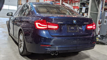 Load image into Gallery viewer, SIDE VIEW DOOR MIRROR 320i 328D 328i 330i 335i Active 3 13-18 Right - NW349172