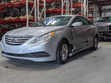 Load image into Gallery viewer, STEERING GEAR Hyundai Sonata 2011 11 2012 12 2013 13 2014 14 - NW335255