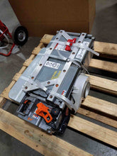 Load image into Gallery viewer, Transfer Case Volkswagen Touareg 2015 - NW334461