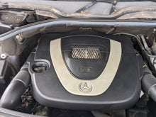 Load image into Gallery viewer, CARRIER ASSEMBLY ML350 2006 06 2007 07 2008 08 09 10 11 Rear - NW342160