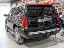 Load image into Gallery viewer, Front Interior Door Trim Panel Cadillac Escalade 2014 - NW344217