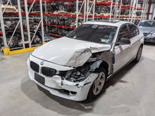 Load image into Gallery viewer, INTERIOR REAR VIEW MIRROR 320i 328D 328i 335i Active 3 13-16 - NW344385