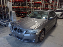 Load image into Gallery viewer, FUSE BOX BMW 128i 135i 323i 328i 335i M1 M3 X1 2008-2014 - NW344024