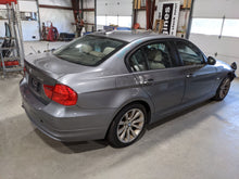 Load image into Gallery viewer, FENDER BMW 323i 328i 325i 330i 335i 2006 06 2007 07 2008 08 09 10 11 12 Left - NW344111