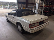 Load image into Gallery viewer, Transmission Oldsmobile Allante 1989 - NW526860