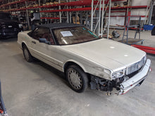 Load image into Gallery viewer, Transmission Oldsmobile Allante 1989 - NW526860