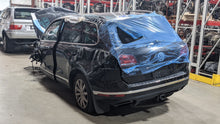 Load image into Gallery viewer, Transfer Case Volkswagen Touareg 2016 - NW366009